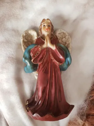 Figura Ángel Belén de Resina