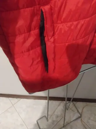 Casaco acolchoado rapaz vermelho