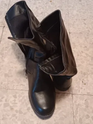 Stivali neri da donna