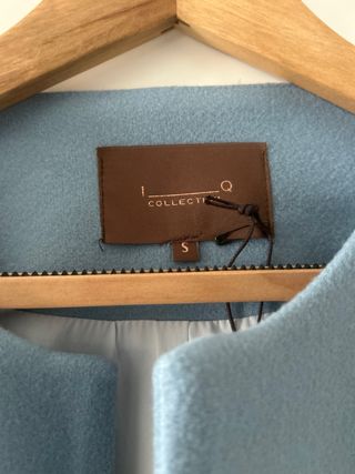 Abrigo azul celeste de paño