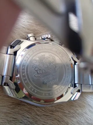 Reloj Festina Chronograph Dorado y Plateado