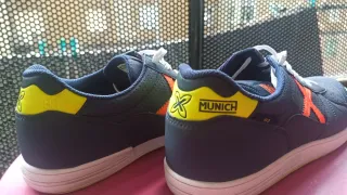 Zapatillas Munich Azul y Naranja