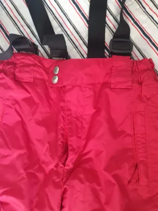 Pantalón de nieve para niño/niña. Talla 6, 7.