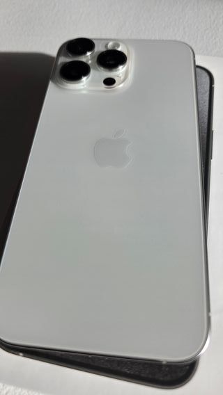 iPhone 15 Pro Max 256GB, bianco