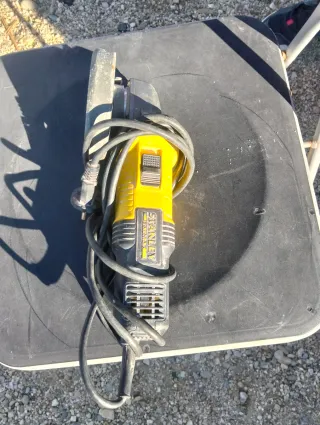 Amoladora Stanley Fatmax 750W