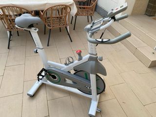 Bicicleta Estática Spinning Blanca NUEVA