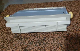 Macchina da scrivere Olivetti ET personal 55