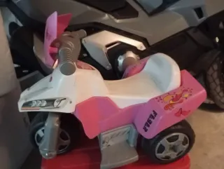 Triciclo Eléctrico Niña Rosa