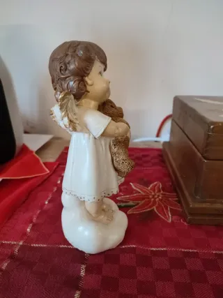 Statuetta angioletto con orsacchiotto