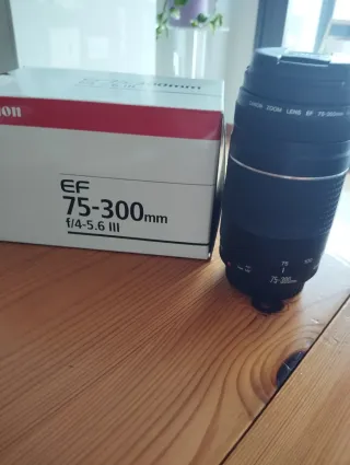 Obiettivo Canon EF 75-300mm f/4-5.6 III