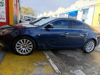 Opel Insignia 2011