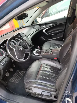 Opel Insignia 2011