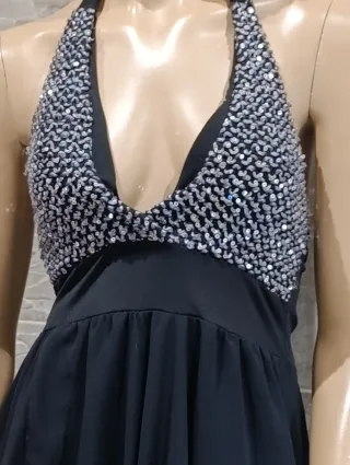 Vestido Negro Halter con Lentejuelas