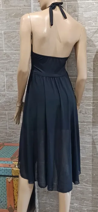 Vestido Negro Halter con Lentejuelas
