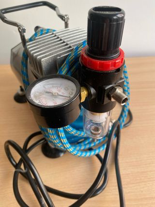Mini compresor aerógrafo + pistola