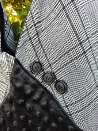 Bolso hecho a mano sostenible