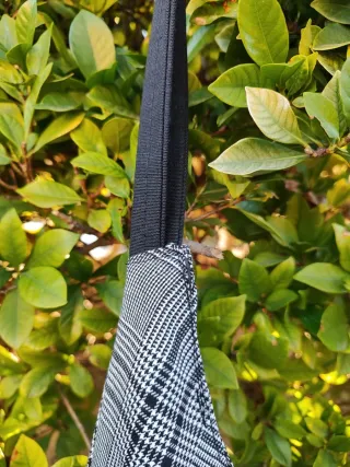 Bolso hecho a mano sostenible