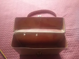 Bolso de cuero artesanal cuero curtido natural