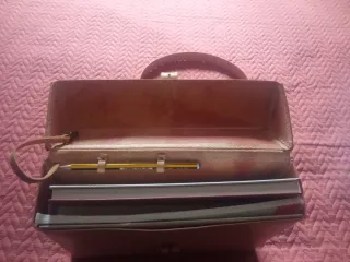 Bolso de cuero artesanal cuero curtido natural