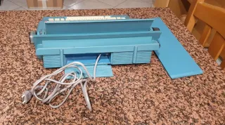 Macchina da scrivere Olivetti Italia '90