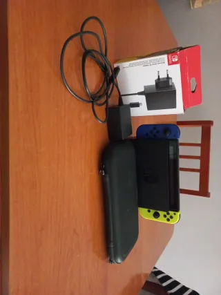 Nintendo Switch + Accesorios
