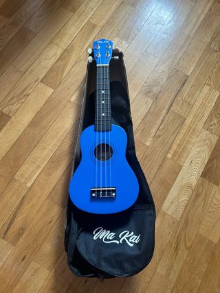 Ukelele Ma Kai Azul con Funda