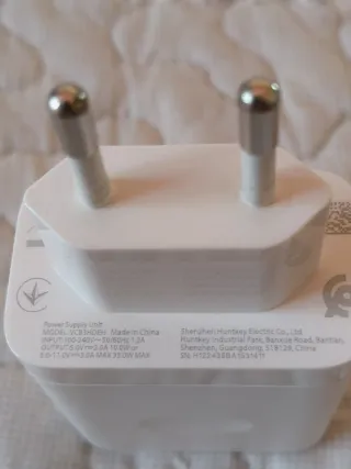 Cargador Oppo SuperVOOC 33W