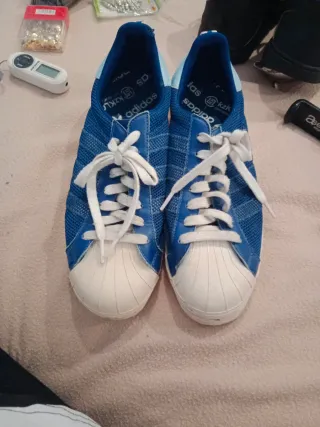 Adidas Superstar Azules y Blancas