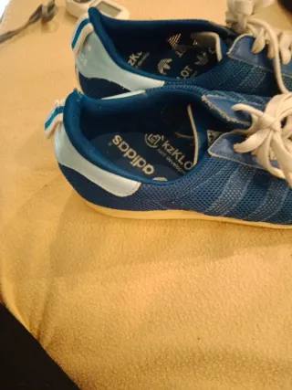 Adidas Superstar Azules y Blancas