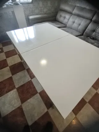 Mesa comedor extensible blanca