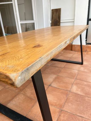 Mesa Robusta Madera Maciza y Metal