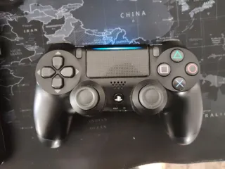 2 Comandos Sony DS4 Pretos para Peças