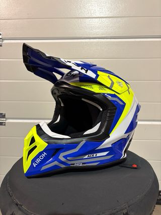 Casco nuevo!! Airoh Ace 2 Talla L