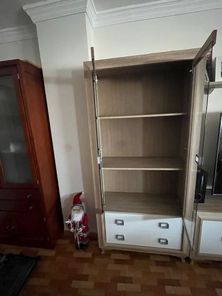 Mueble TV y Vitrina