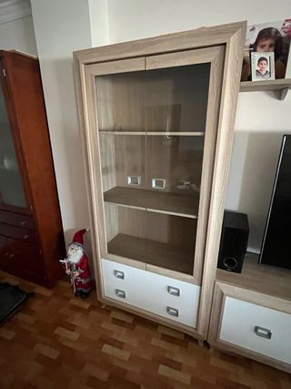 Mueble TV y Vitrina