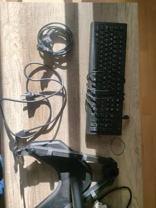 Soporte doble pantalla Neovo Negro.