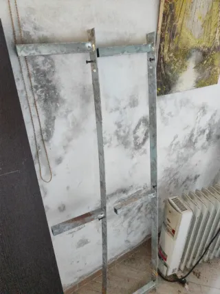 Estanterías empotrables madera y plástico