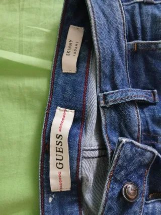 Pantalón Guess azul