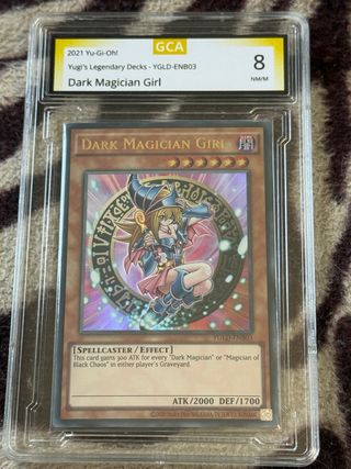 Carta Yugioh Dark Magician Girl GCA 8 NM/M