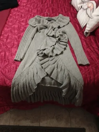 Maglione lungo grigio con rouches