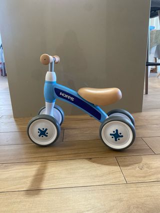 Triciclo bebé HOPPS 3 ruedas