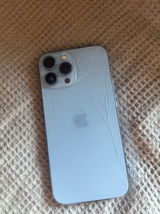 iPhone 13 Pro Max - Batería 83%