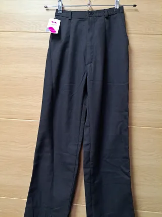 Pantalón negro chico casero