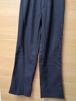 Pantalón negro chico casero