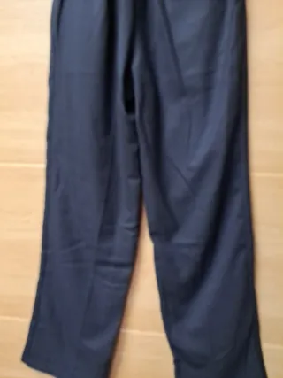 Pantalón negro chico casero
