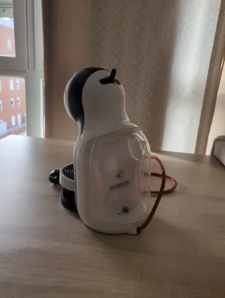 Cafetera Dolce Gusto Nescafé