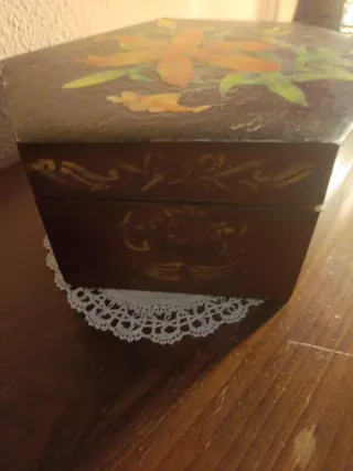 Neceser vintage de madera con espejo interior