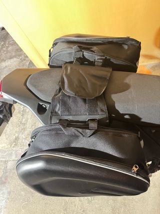 Maletas laterales para moto