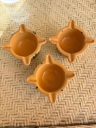 3 Cuencos de cerámica para alioli