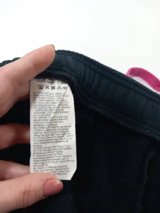 Pantalón Deportivo Puma Negro y Rosa